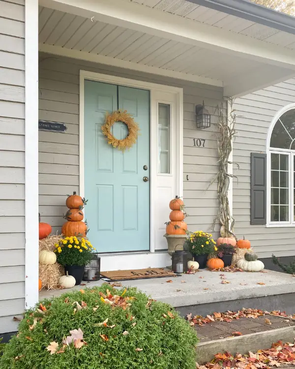 The front door is painted in SW festoon aqua, one of my favorite paint colors