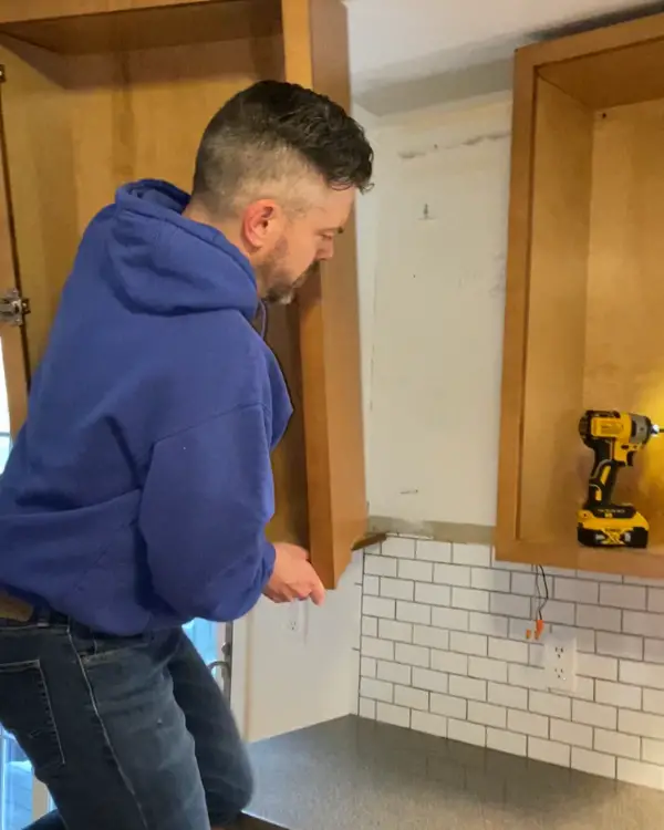 Removing the cabinet