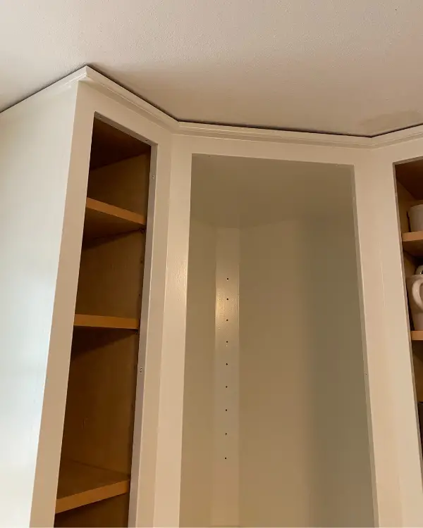 Gap between the cabinet and ceiling