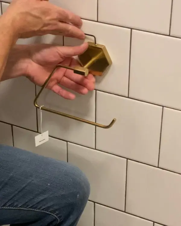 hanging the toilet paper holder