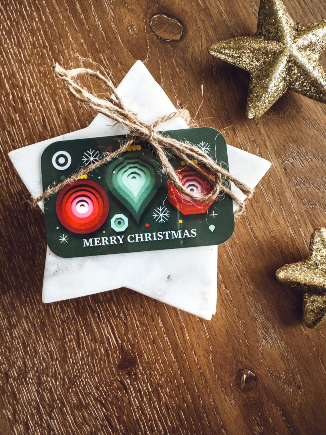 9 Ways to Give a Gift Card for Christmas